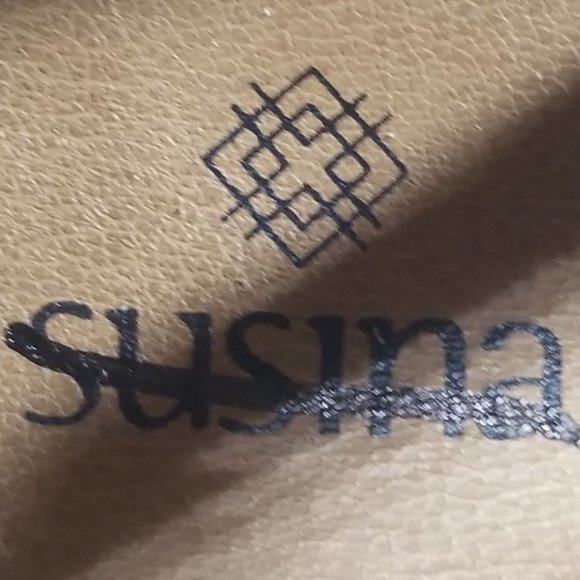 Susina Camden Perforated Block Heel Booties, Tan Suede, Womens Size 9.5 M - Picture 11 of 11